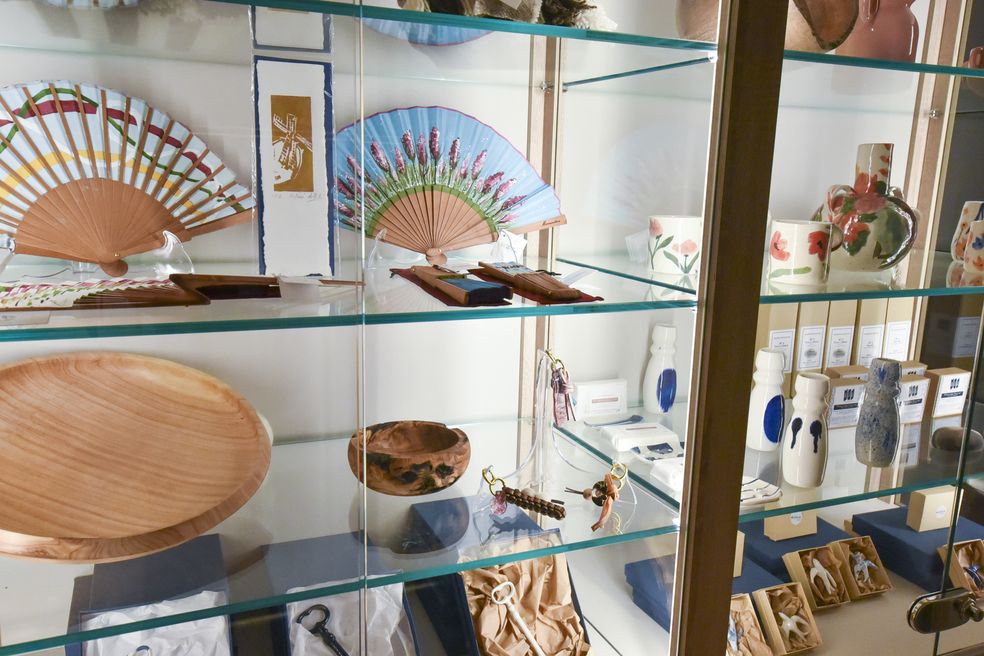 boutique de produits artisanaux, artisanat de Castilla-La Mancha, mosquée tornerías de toledo photographies du jccm